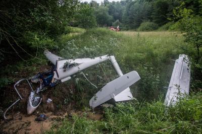 Esslingen: Segelflugzeug  nach dem Start abgestuerzt - Pilot lebensgefaehrlich verletzt